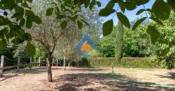 PORZIONE DI CASALE IN PIETRA CON GIARDINO – Rif. 1cor