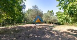 PORZIONE DI CASALE IN PIETRA CON GIARDINO – Rif. 1cor