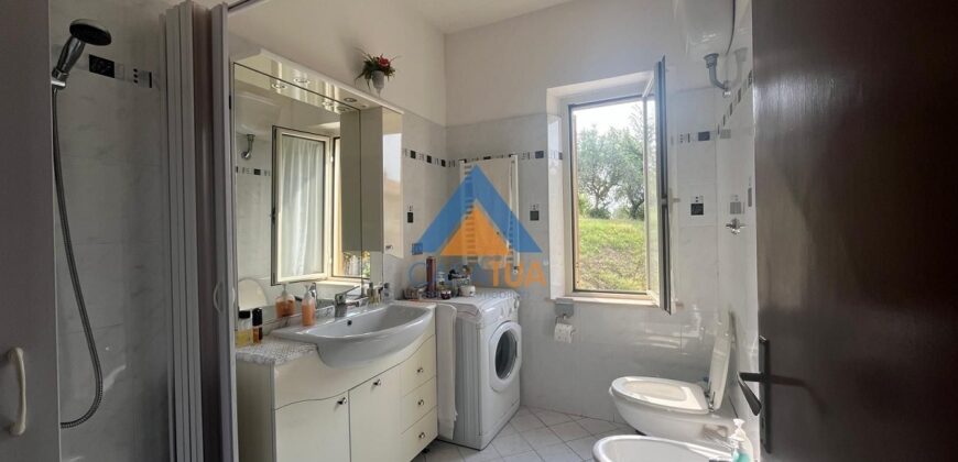 PORZIONE DI CASA CENTRALISSIMA – RIF.13ALV
