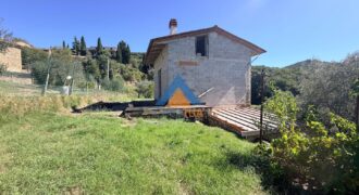 PANORAMICA CASA SINGOLA DA ULTIMARE – Rif. 5mon