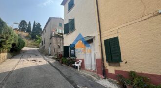 PORZIONE DI CASA CENTRALISSIMA – RIF.13ALV