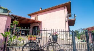 CASA SINGOLA CON TERRENO – Rif. 1san