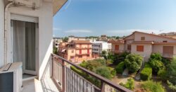 CENTRALISSIMO APPARTAMENTO RISTRUTTURATO – Rif. 1teaB