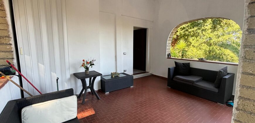 VILLA SINGOLA CON TERRENO Rif Ort 229