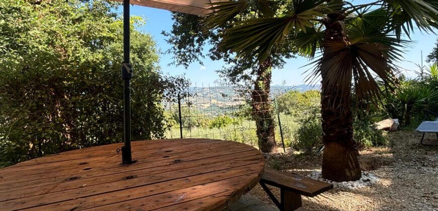 VILLA SINGOLA CON TERRENO Rif Ort 229