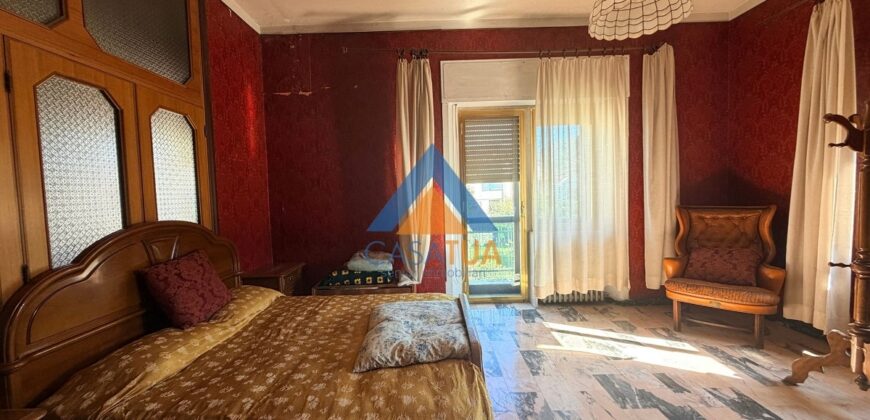 APPARTAMENTO IN VILLA PIANO PRIMO – RIF.28GUAB