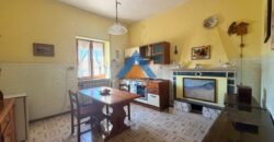 APPARTAMENTO IN VILLA PIANO RIALZATO – RIF.28GUA