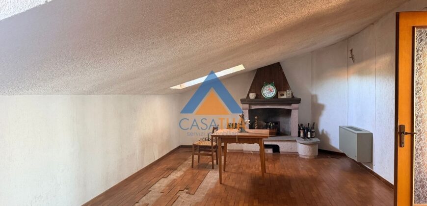 APPARTAMENTO IN VILLA PIANO PRIMO – RIF.28GUAB