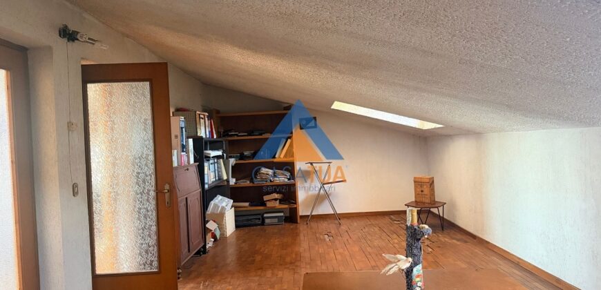 APPARTAMENTO IN VILLA PIANO PRIMO – RIF.28GUAB